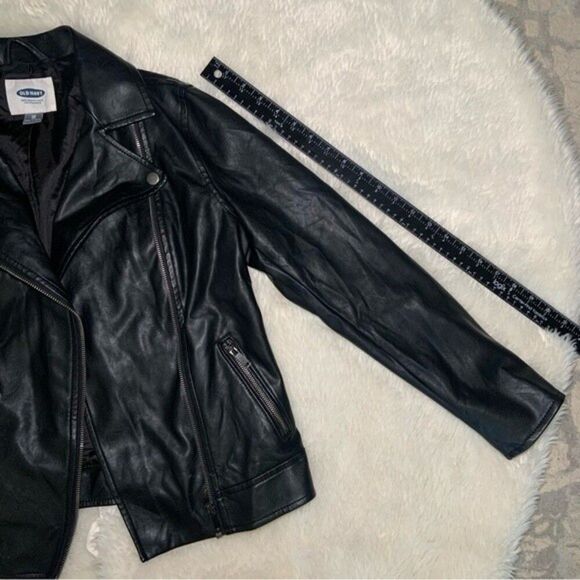 XS Old Navy Vegan Faux Leather Zip up Black Jacket - Picture 12 of 14